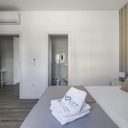 Luxury Sea View By Interhome *