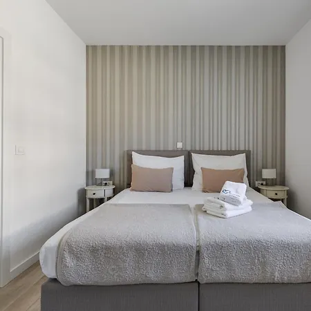 Luxury Sea View By Interhome
